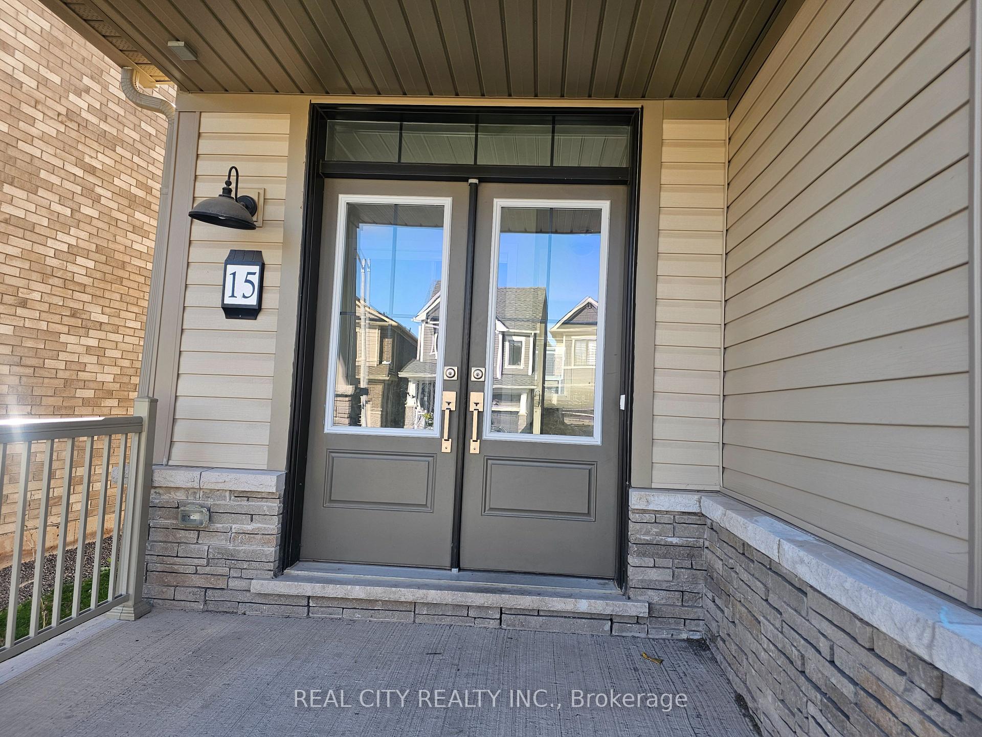 Photo 5 of 15 Rudder Road, Welland, Dain City — HOMEH