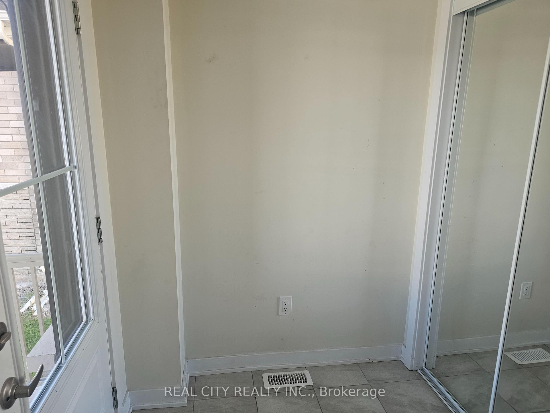 Photo 6 of 15 Rudder Road, Welland, Dain City — HOMEH