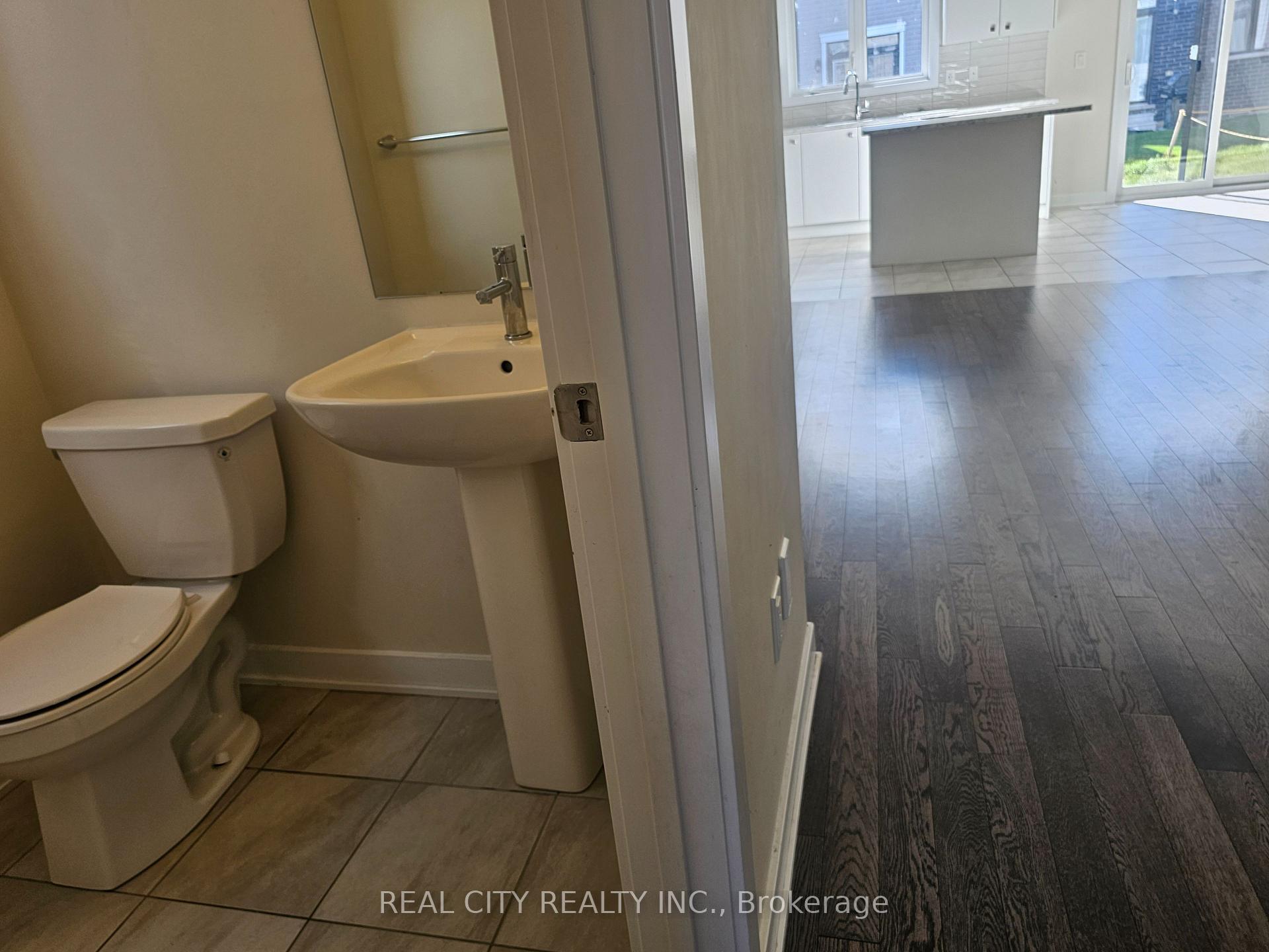 Photo 9 of 15 Rudder Road, Welland, Dain City — HOMEH