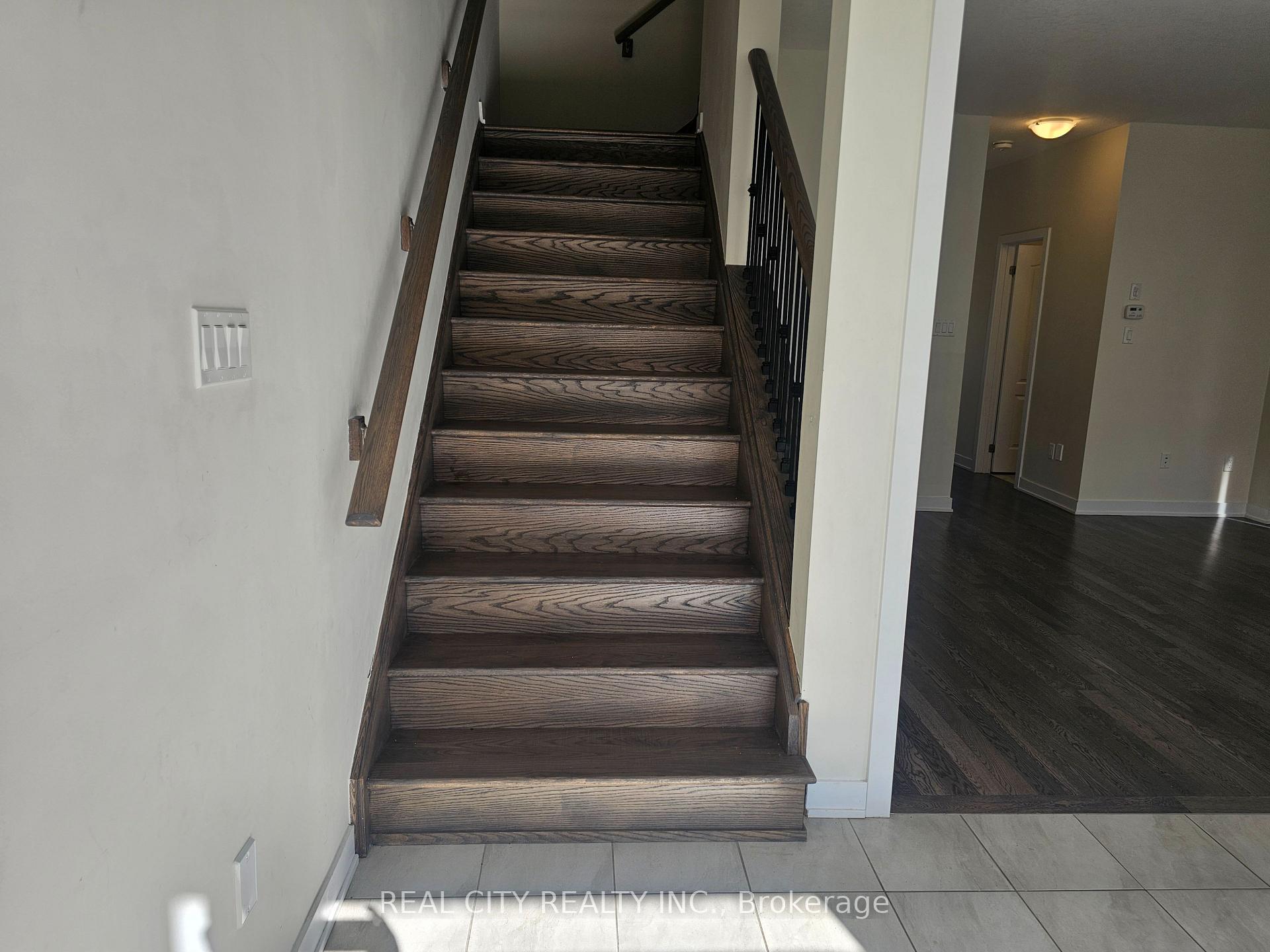 Photo 18 of 15 Rudder Road, Welland, Dain City — HOMEH