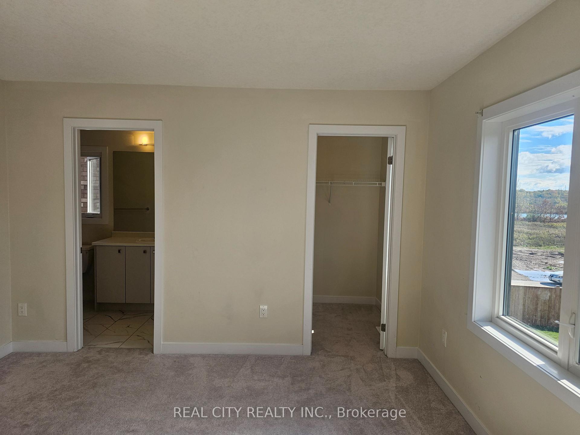 Photo 36 of 15 Rudder Road, Welland, Dain City — HOMEH