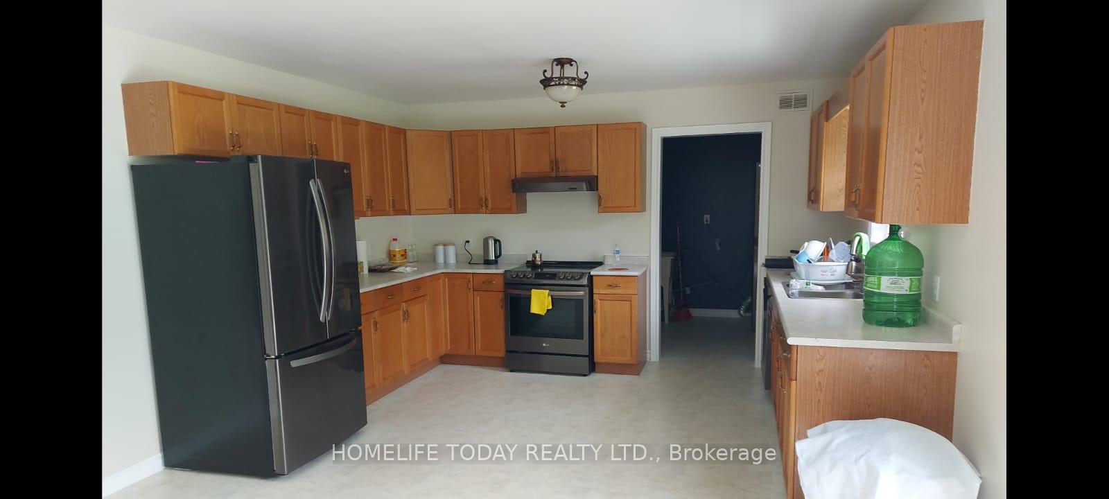 Photo 9 of 256 Wallbridge Loyalist Road, Belleville, Belleville Ward — HOMEH
