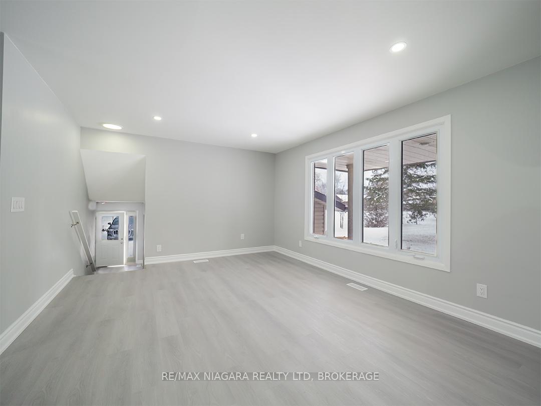 Photo 5 of 43270 Pettit Road, Wainfleet, Marshville/Winger — HOMEH