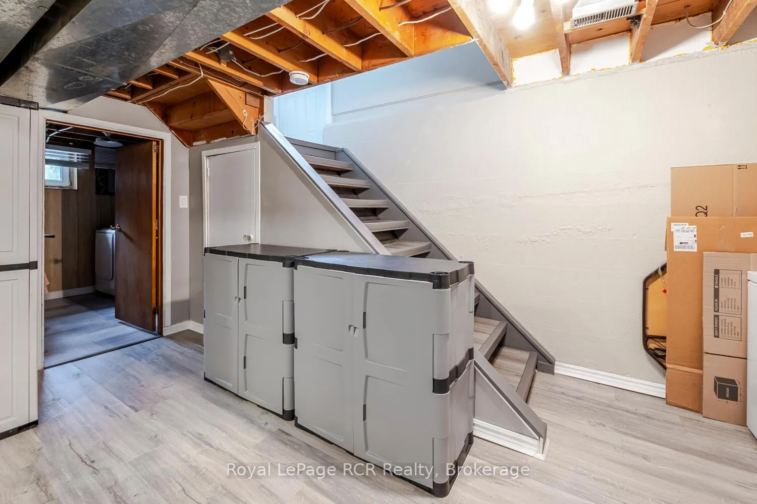 Photo 27 of 662 7th Avenue E, Owen Sound — HOMEH