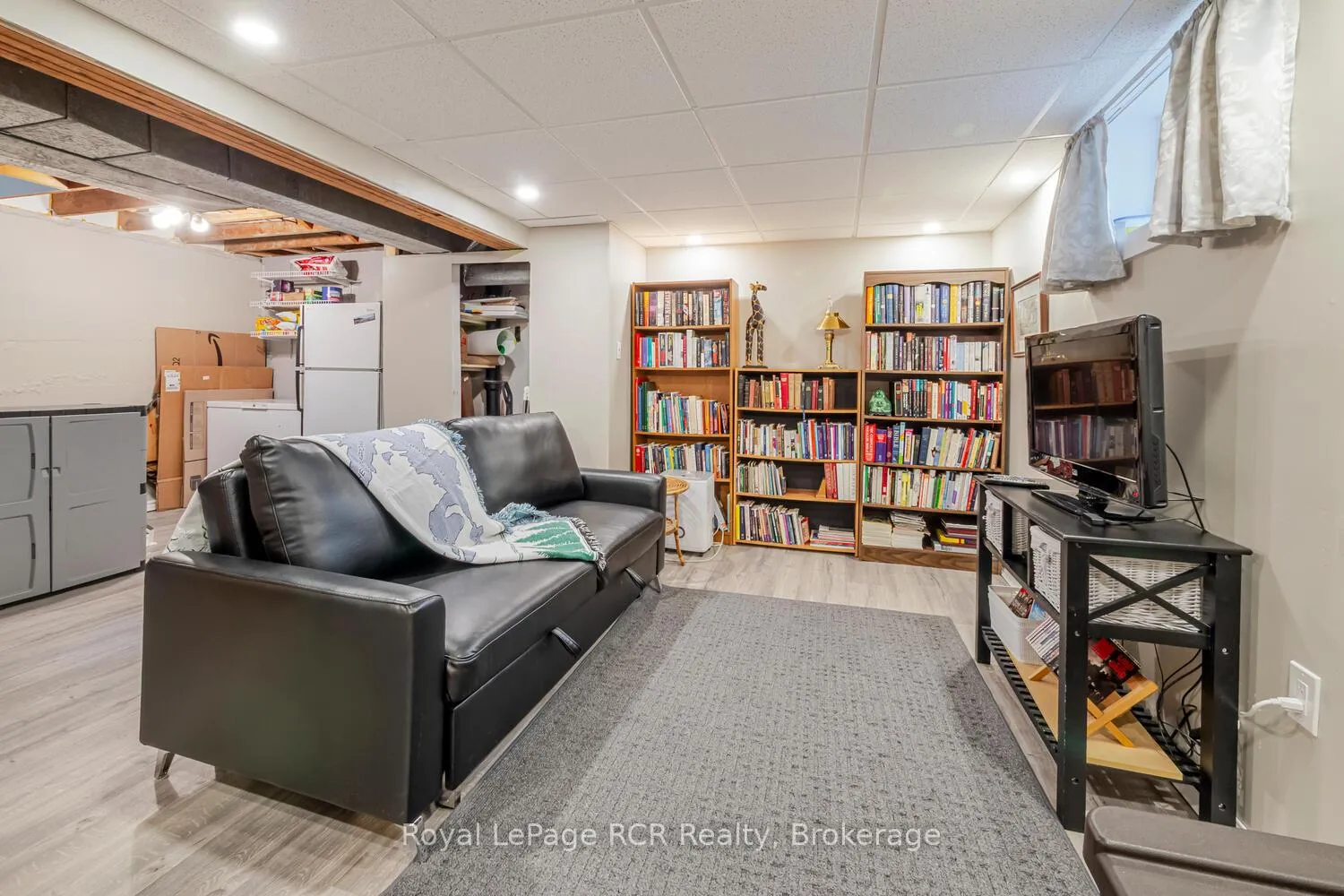 Photo 30 of 662 7th Avenue E, Owen Sound — HOMEH