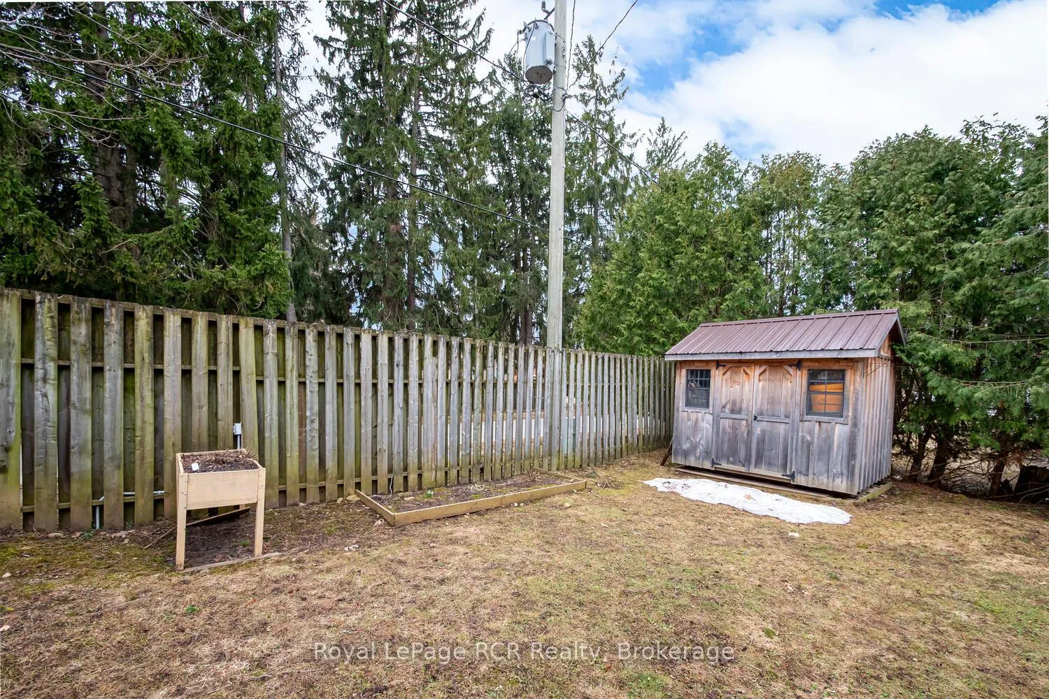 Photo 39 of 662 7th Avenue E, Owen Sound — HOMEH