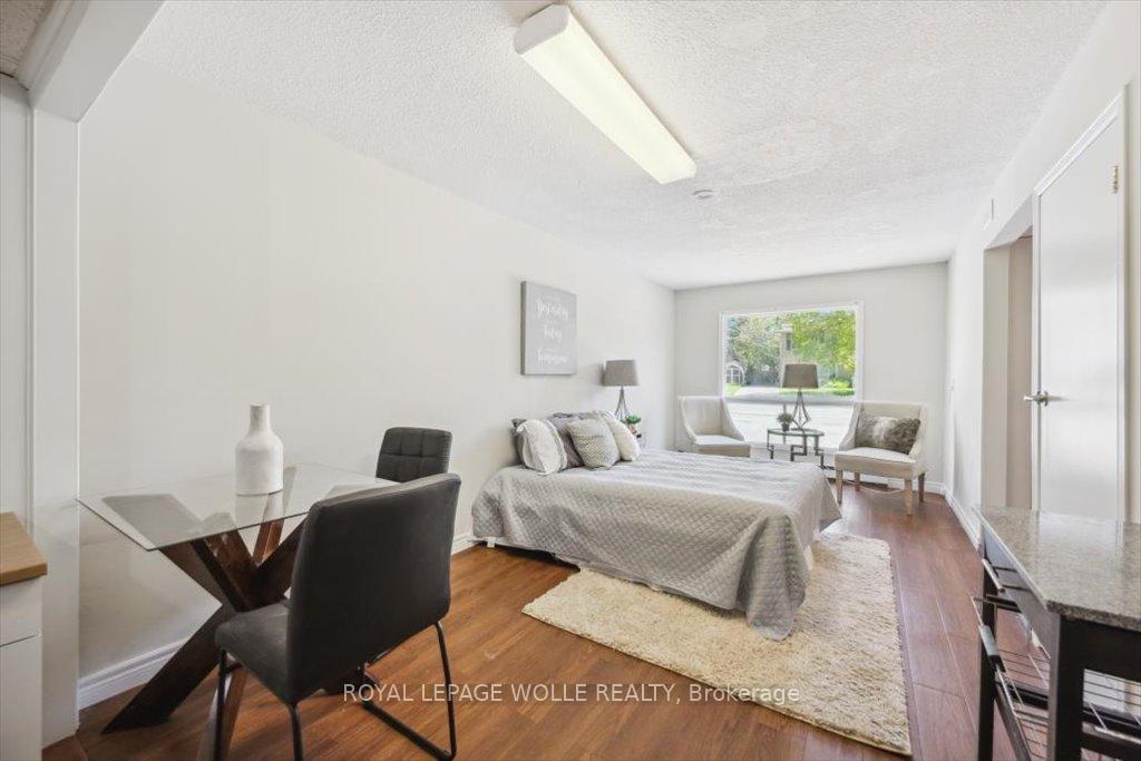 Photo 8 of Unit A, 421 Bairstow Crescent, Waterloo — HOMEH