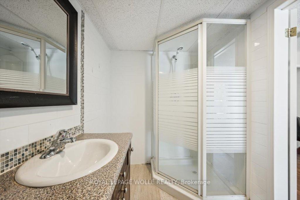 Photo 12 of Unit A, 421 Bairstow Crescent, Waterloo — HOMEH
