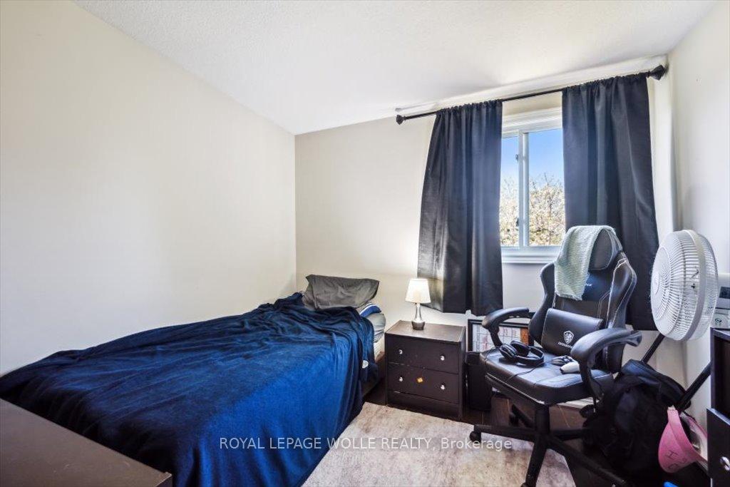 Photo 25 of Unit A, 421 Bairstow Crescent, Waterloo — HOMEH