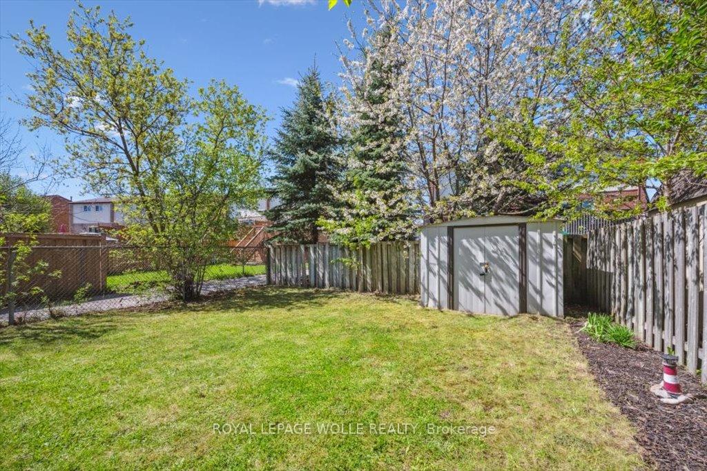 Photo 36 of Unit A, 421 Bairstow Crescent, Waterloo — HOMEH