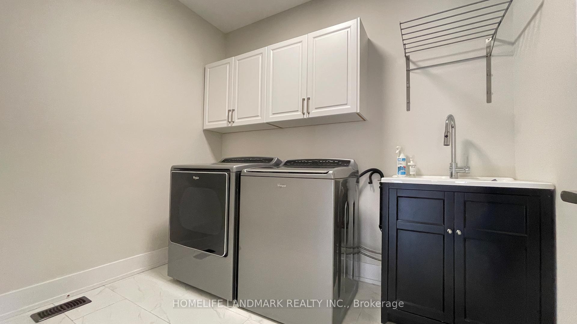 Photo 7 of 35 Thorncrest Drive, Vaughan, Patterson — HOMEH