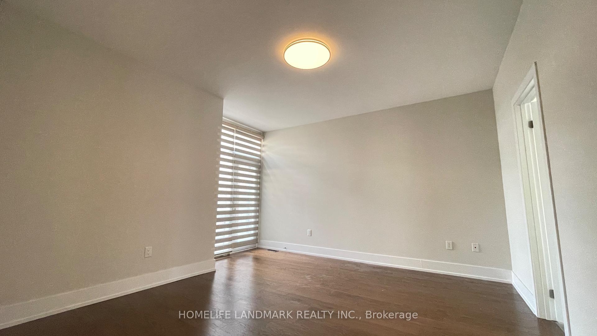 Photo 16 of 35 Thorncrest Drive, Vaughan, Patterson — HOMEH