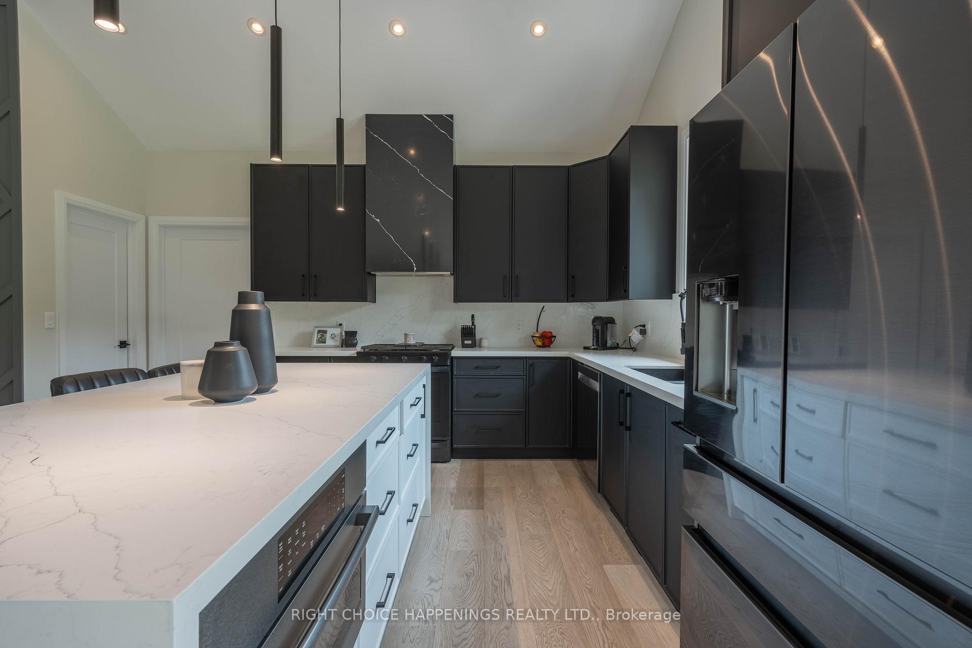Photo 5 of 50935 Memme Court, Wainfleet, Marshville/Winger — HOMEH