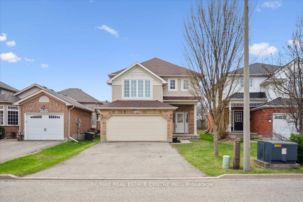 Photo 4 of 574 Windjammer Way, Waterloo — HOMEH