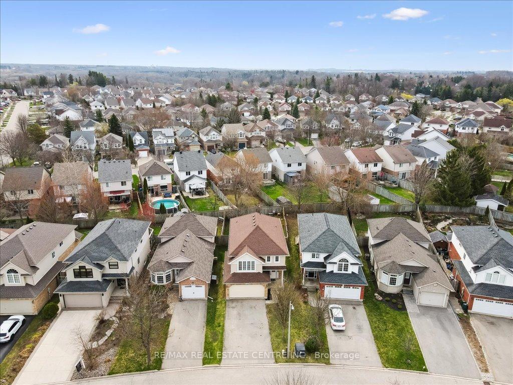 Photo 5 of 574 Windjammer Way, Waterloo — HOMEH