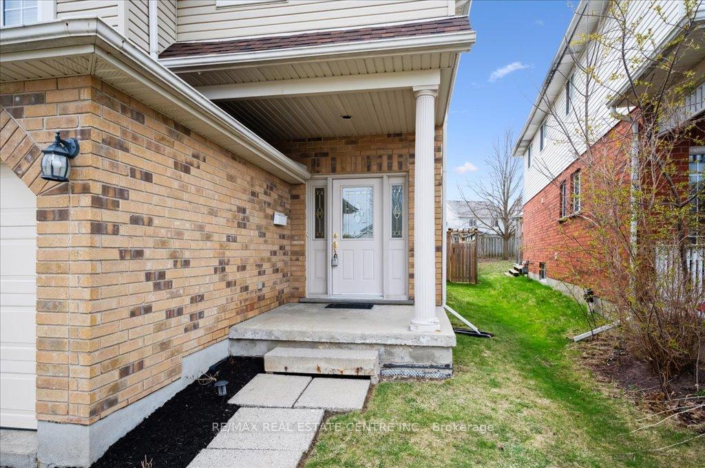 Photo 6 of 574 Windjammer Way, Waterloo — HOMEH