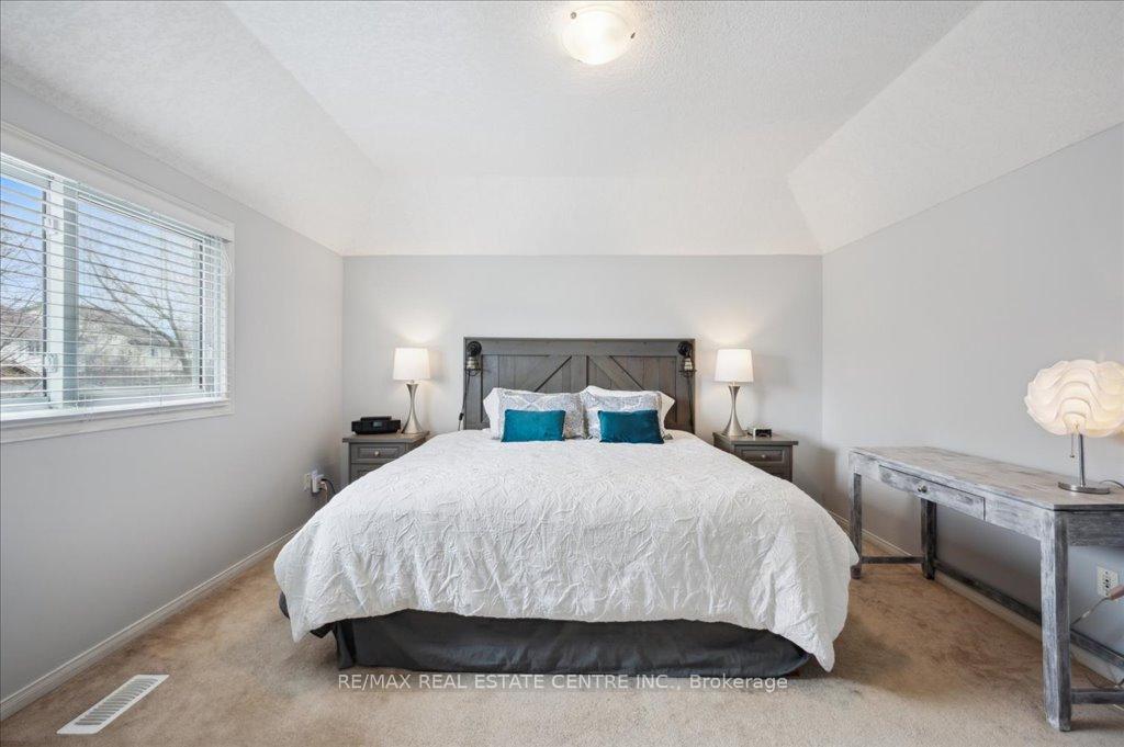 Photo 27 of 574 Windjammer Way, Waterloo — HOMEH