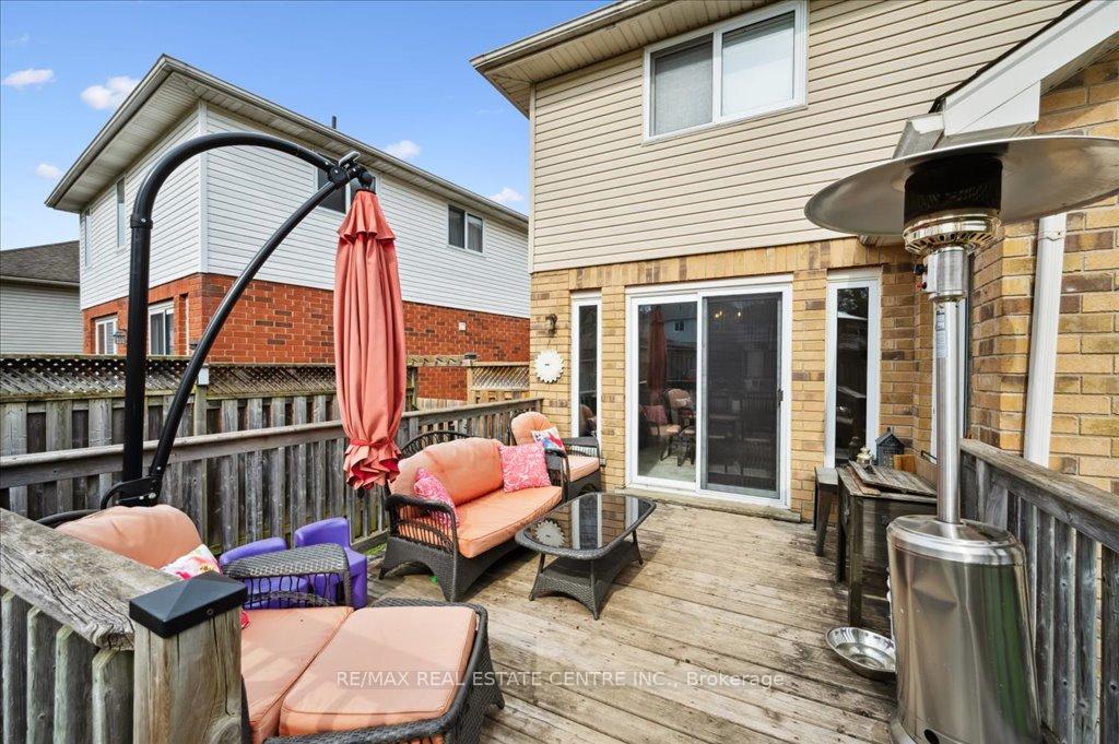 Photo 43 of 574 Windjammer Way, Waterloo — HOMEH