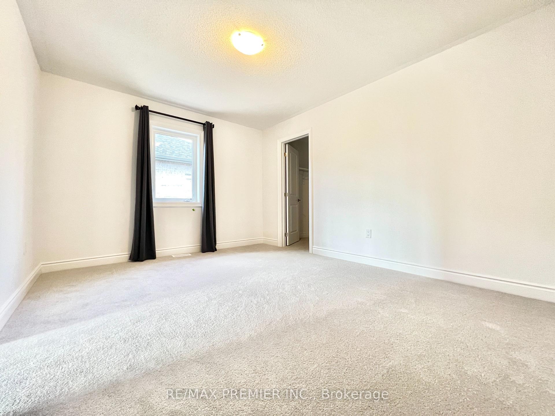 Photo 28 of 32 Amber Drive, Wasaga Beach — HOMEH
