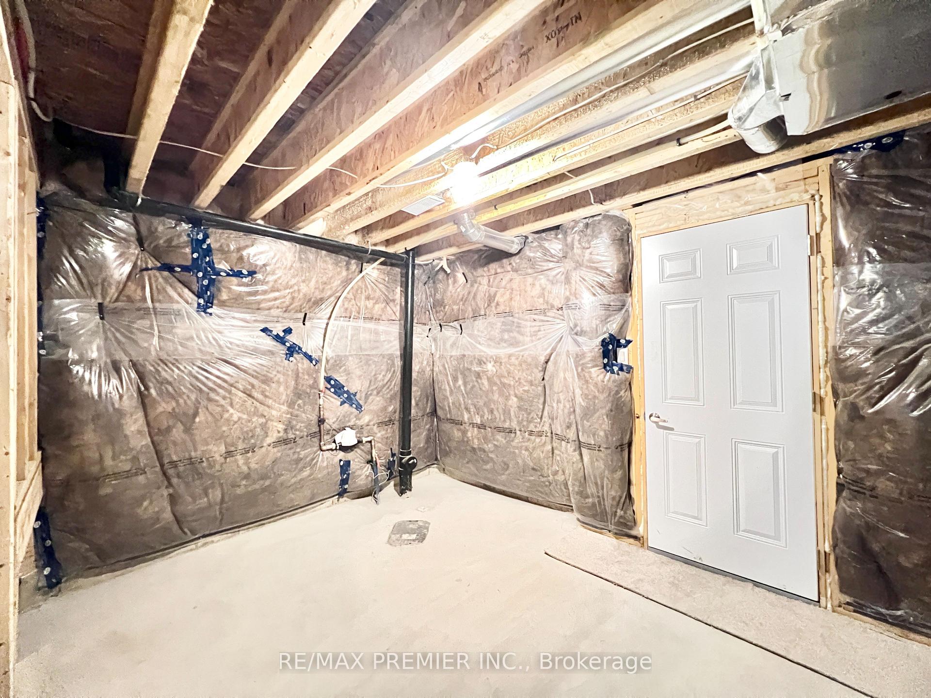 Photo 30 of 32 Amber Drive, Wasaga Beach — HOMEH