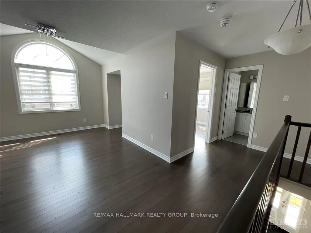 Photo 11 of 651 Broad Cove Crescent, Ottawa, Barrhaven - Half Moon Bay — HOMEH
