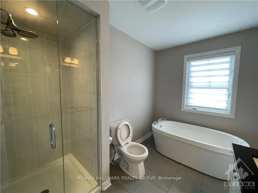 Photo 18 of 651 Broad Cove Crescent, Ottawa, Barrhaven - Half Moon Bay — HOMEH