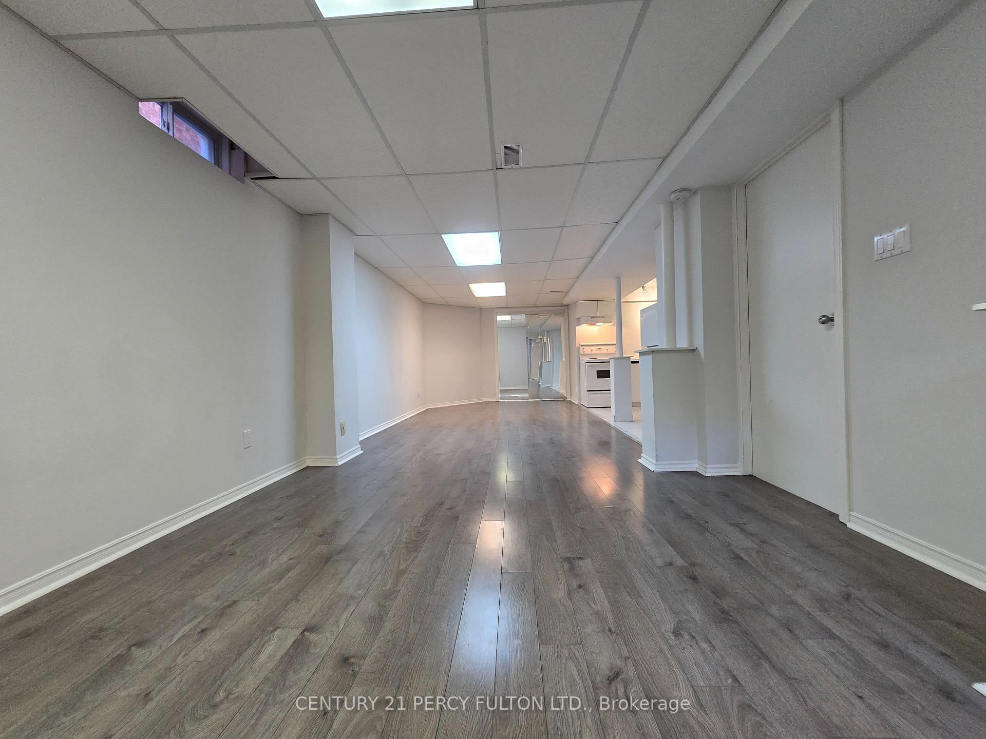Photo 4 of Unit Bsmt, 74 Winding Lane, Vaughan, Crestwood-Springfarm-Yorkhill — HOMEH