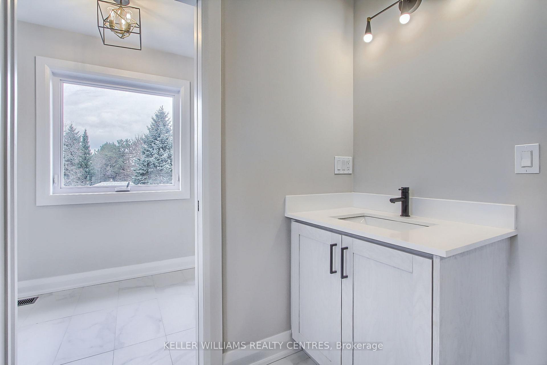 Photo 23 of 16 John Harvey Street, Uxbridge — HOMEH