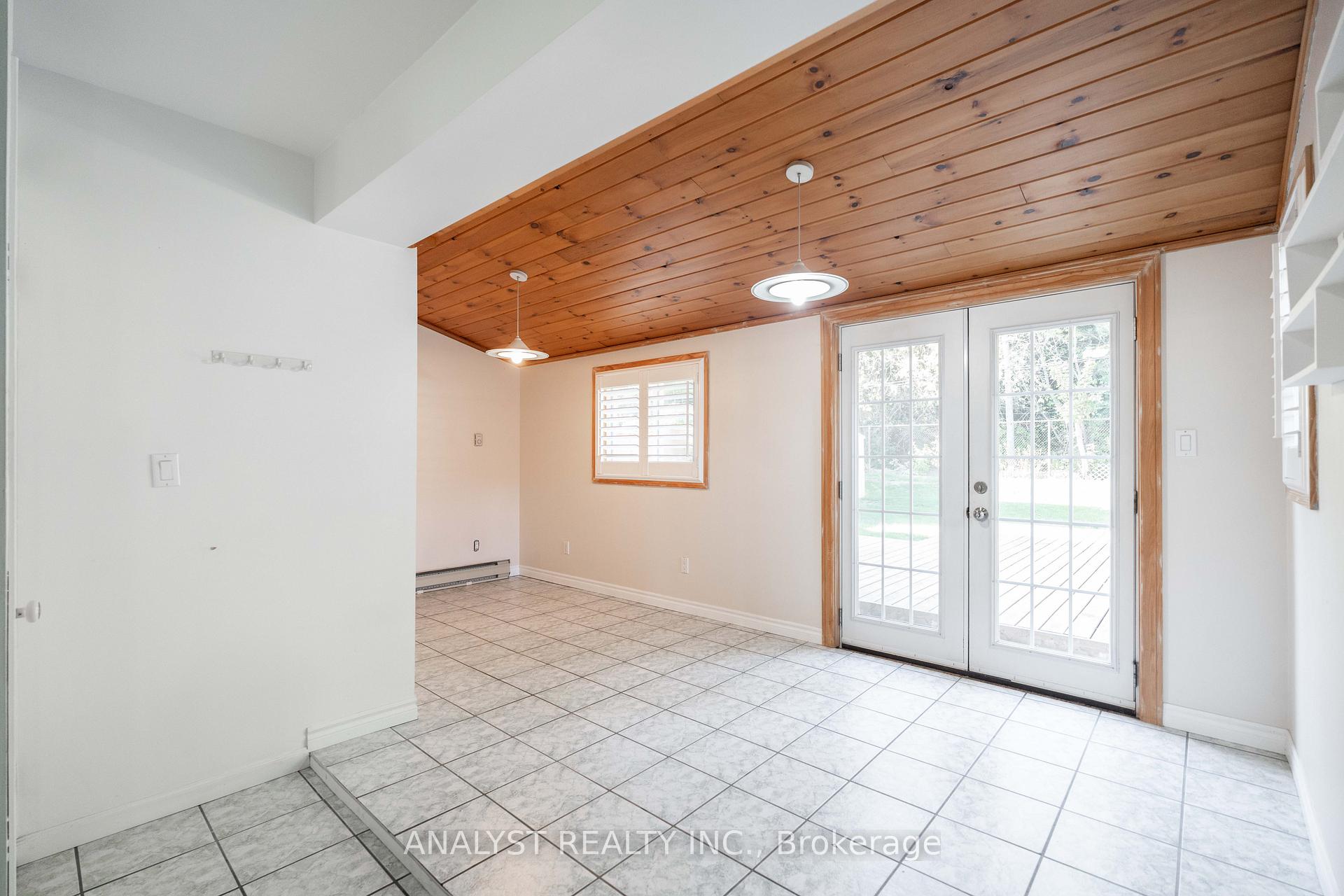 Photo 16 of 76 Cardish Street, Vaughan, Kleinburg — HOMEH