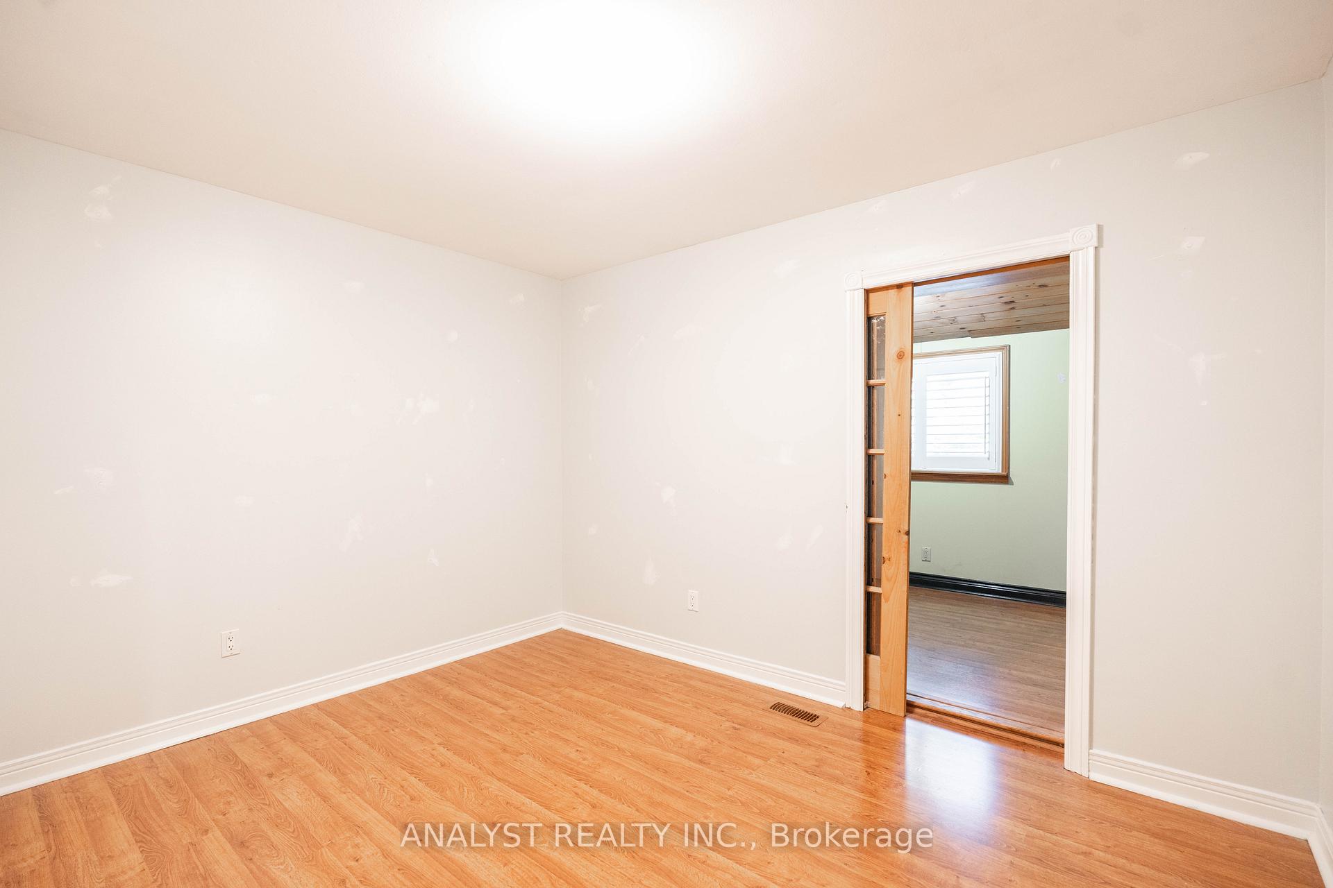 Photo 20 of 76 Cardish Street, Vaughan, Kleinburg — HOMEH