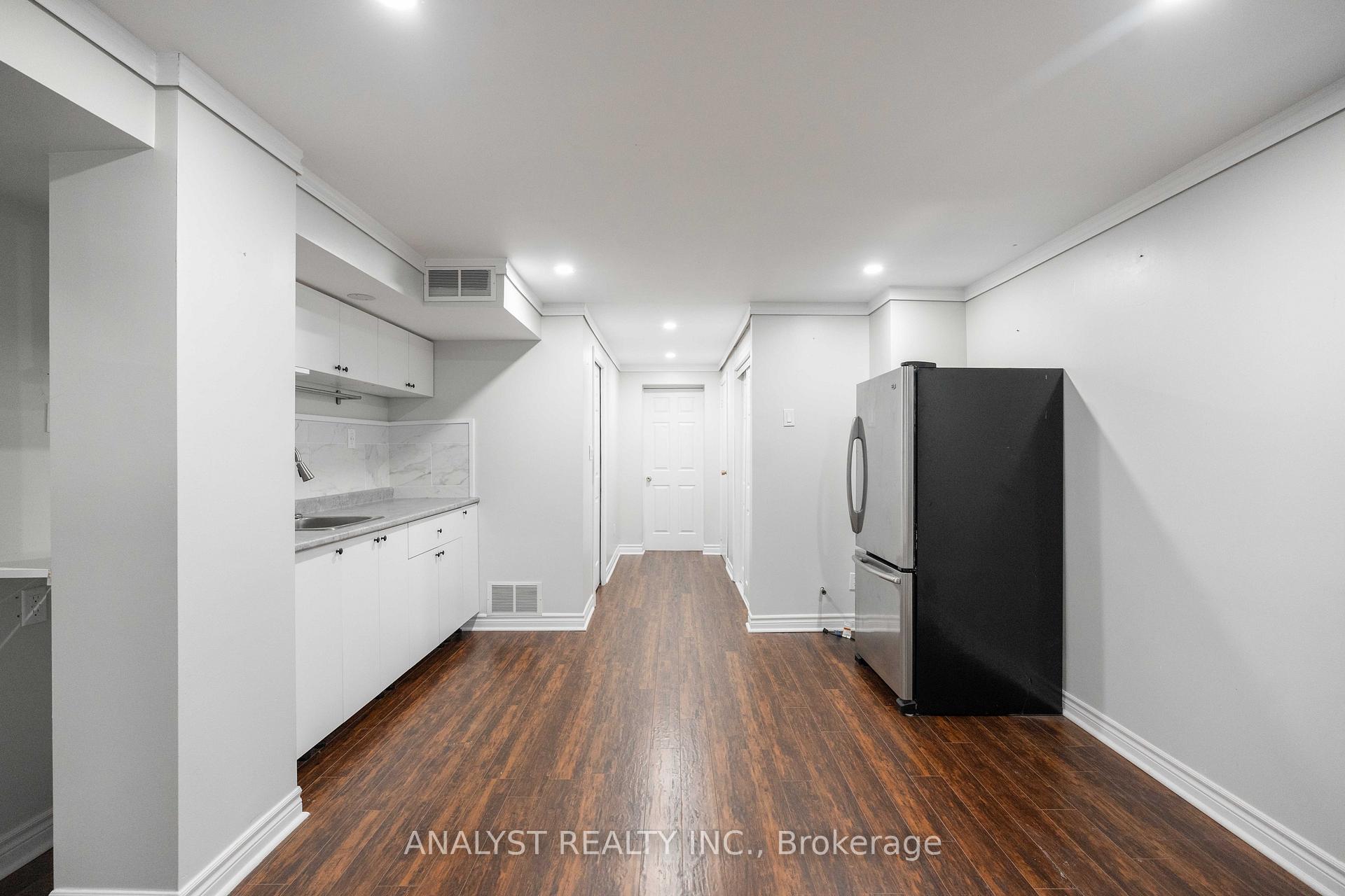 Photo 39 of 76 Cardish Street, Vaughan, Kleinburg — HOMEH