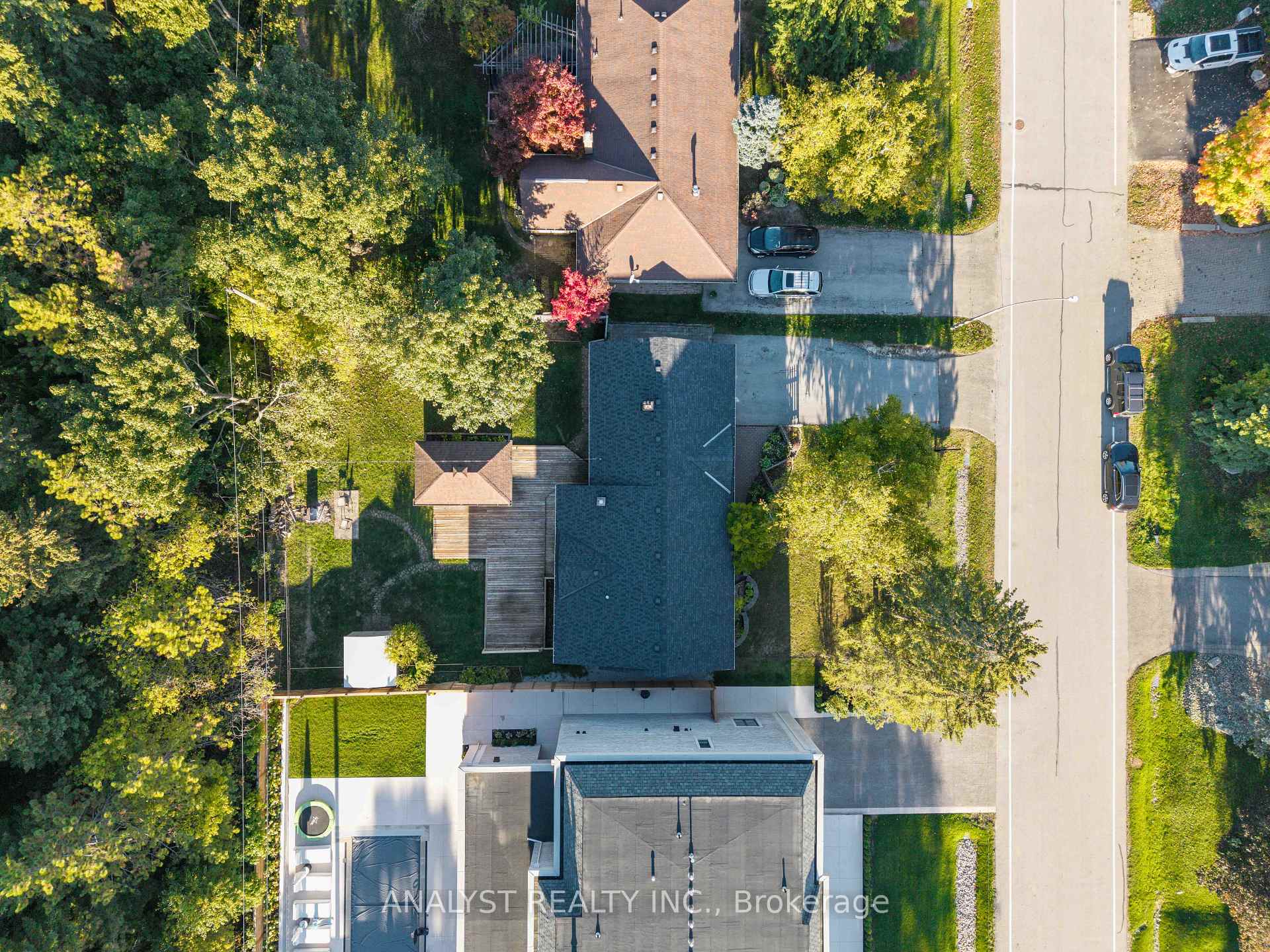 Photo 45 of 76 Cardish Street, Vaughan, Kleinburg — HOMEH