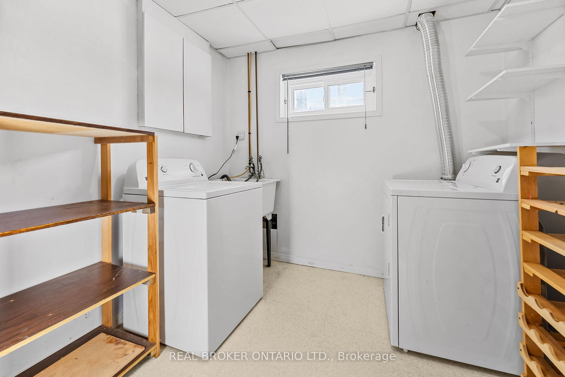 Photo 24 of 26 Tanglewood Drive, Ottawa, Bells Corners — HOMEH