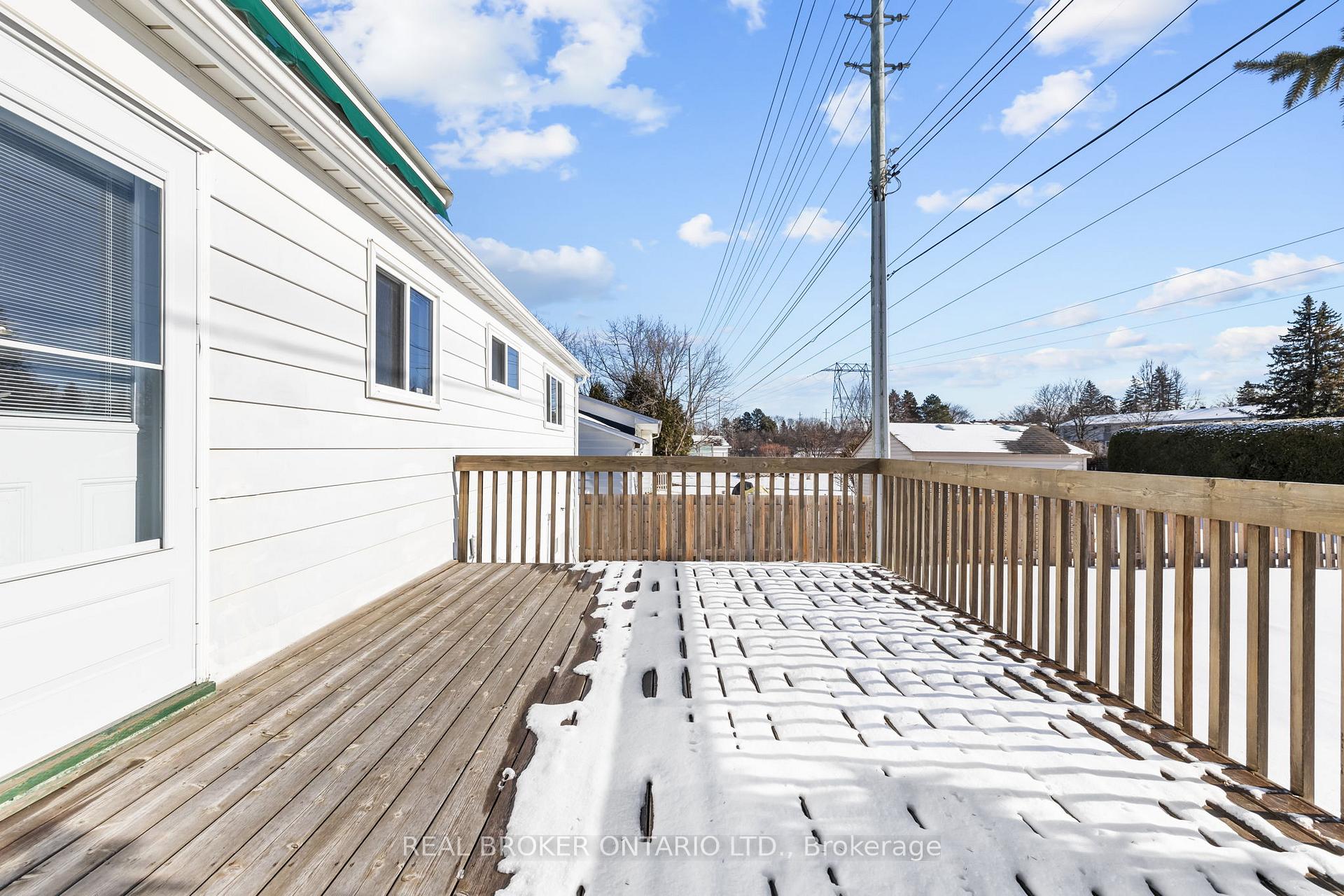 Photo 28 of 26 Tanglewood Drive, Ottawa, Bells Corners — HOMEH
