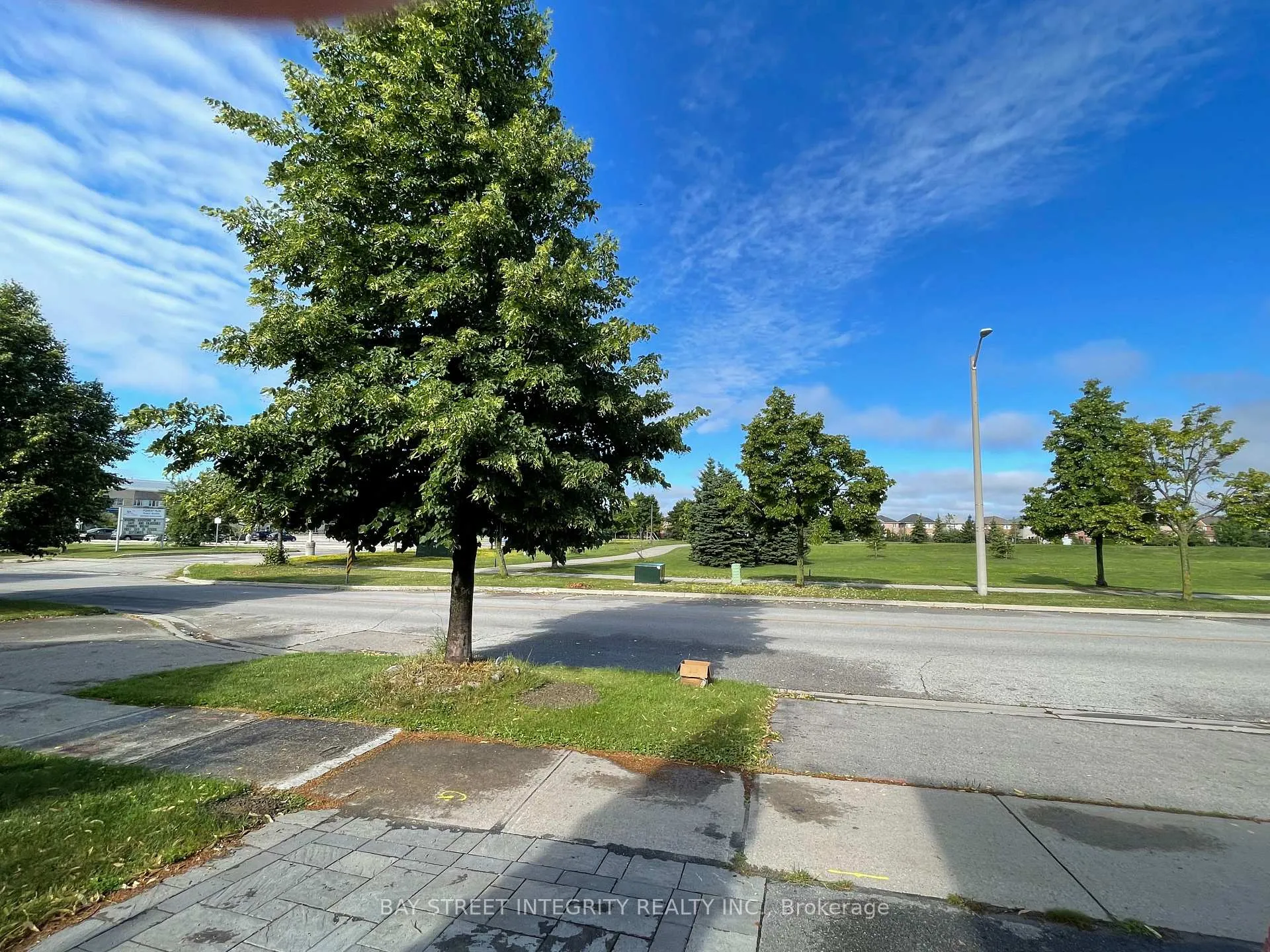 Photo 11 of 163 Forest Run Boulevard, Vaughan, Patterson — HOMEH