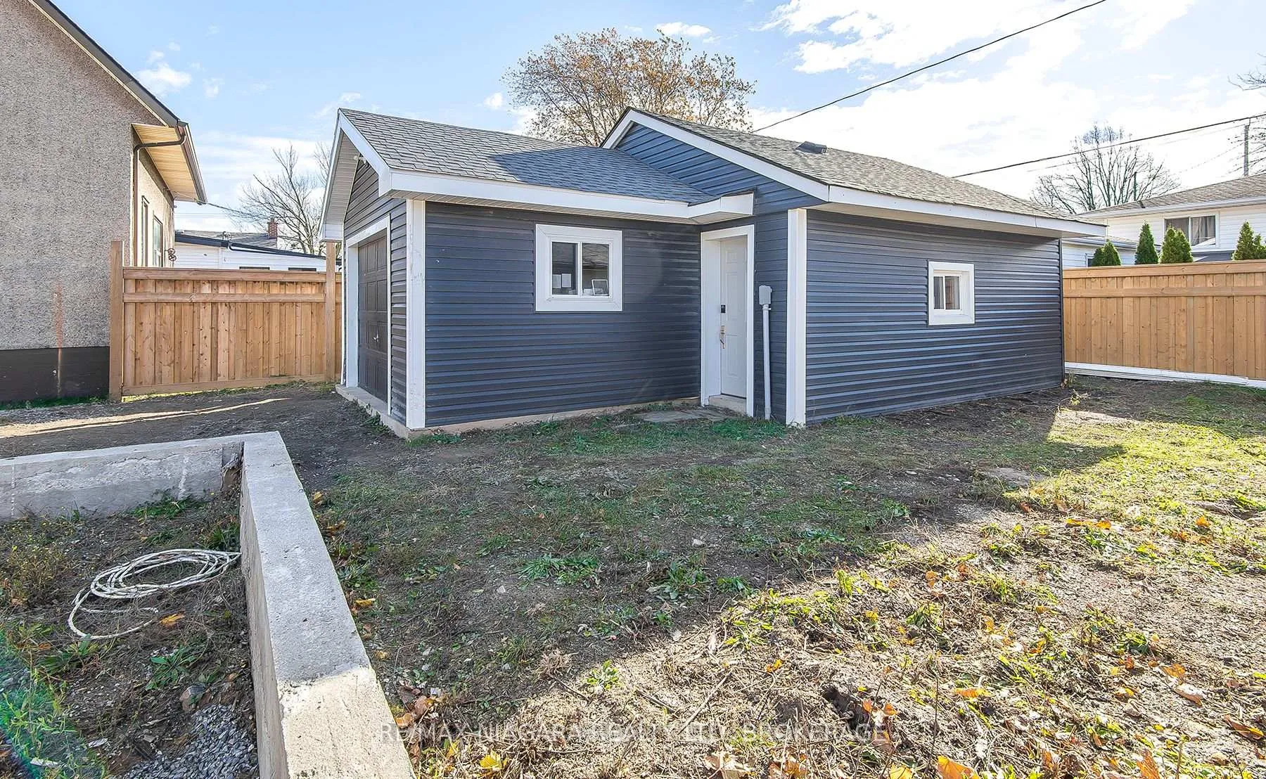 Photo 8 of 397 Gatfield Avenue, Welland, Lincoln/Crowland — HOMEH