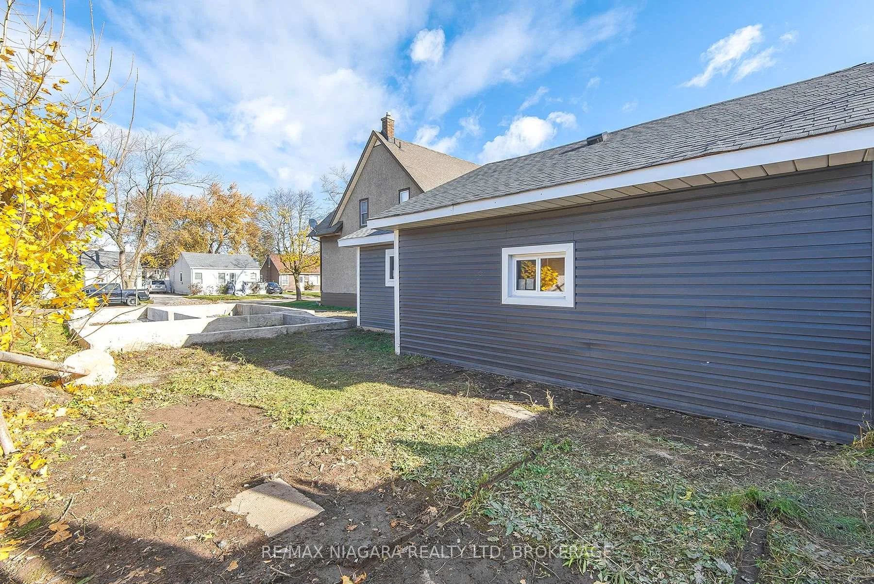 Photo 9 of 397 Gatfield Avenue, Welland, Lincoln/Crowland — HOMEH