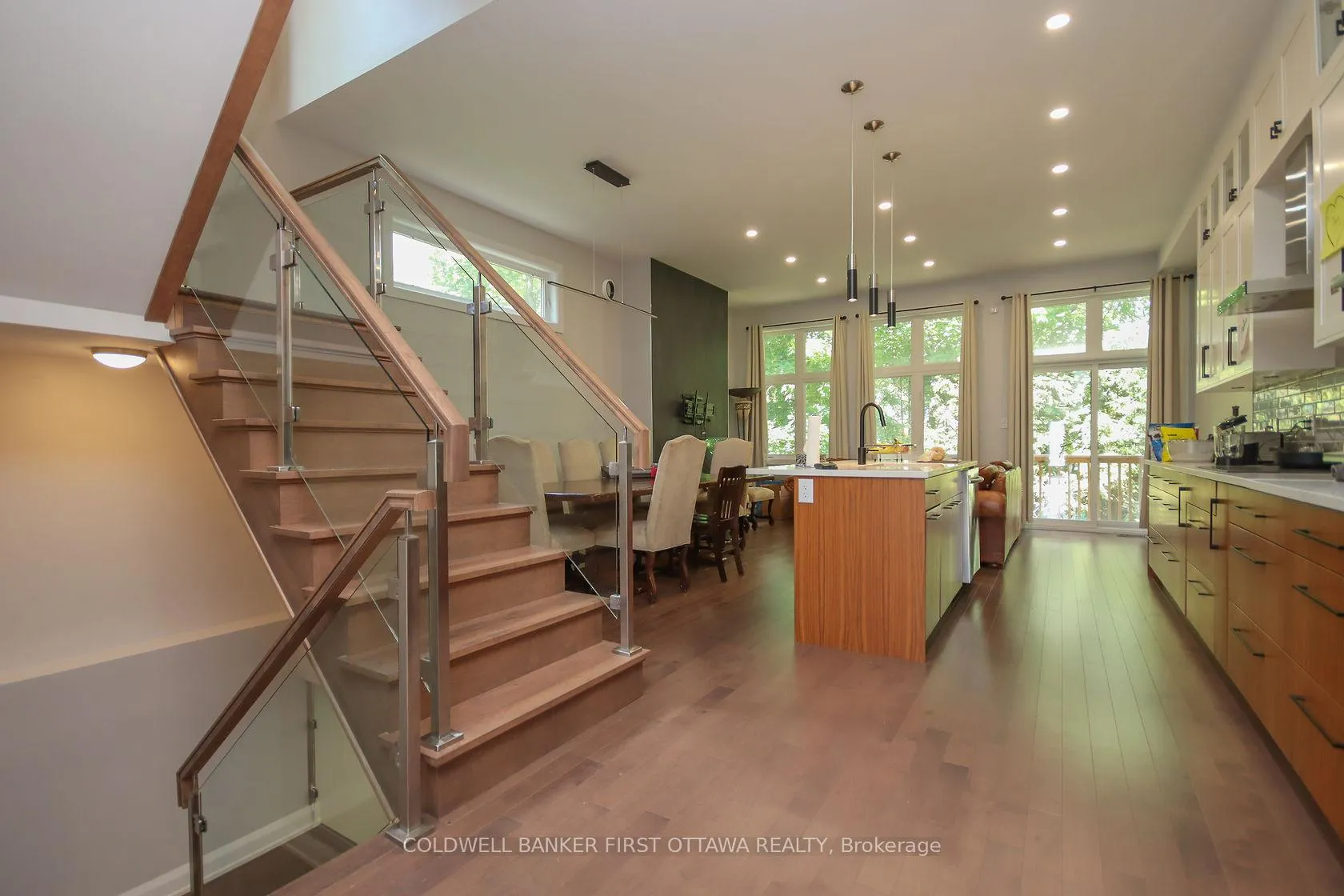 Photo 8 of 165 Wesley Avenue, Ottawa, Westboro/Hampton Park — HOMEH