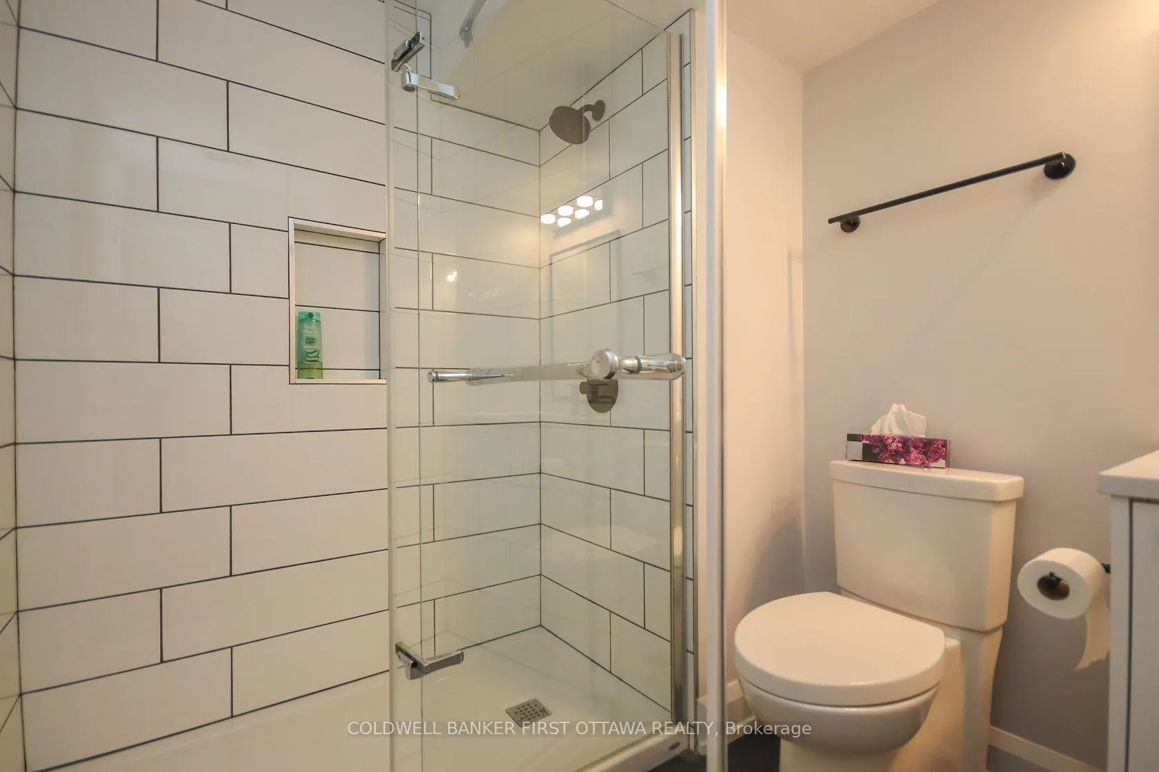 Photo 44 of 165 Wesley Avenue, Ottawa, Westboro/Hampton Park — HOMEH