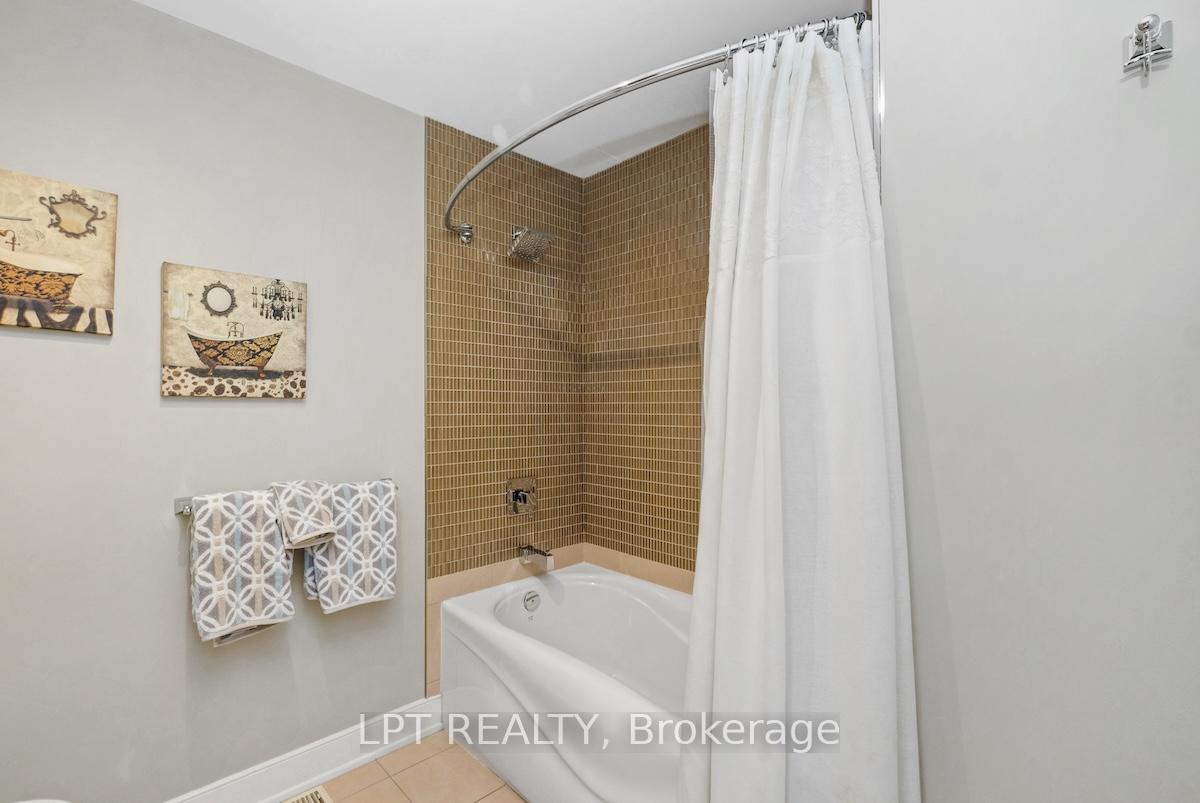 Photo 34 of 313 Clifton Road, Ottawa, Westboro South — HOMEH