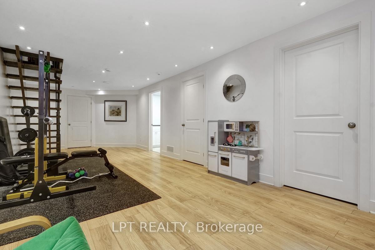 Photo 39 of 313 Clifton Road, Ottawa, Westboro South — HOMEH