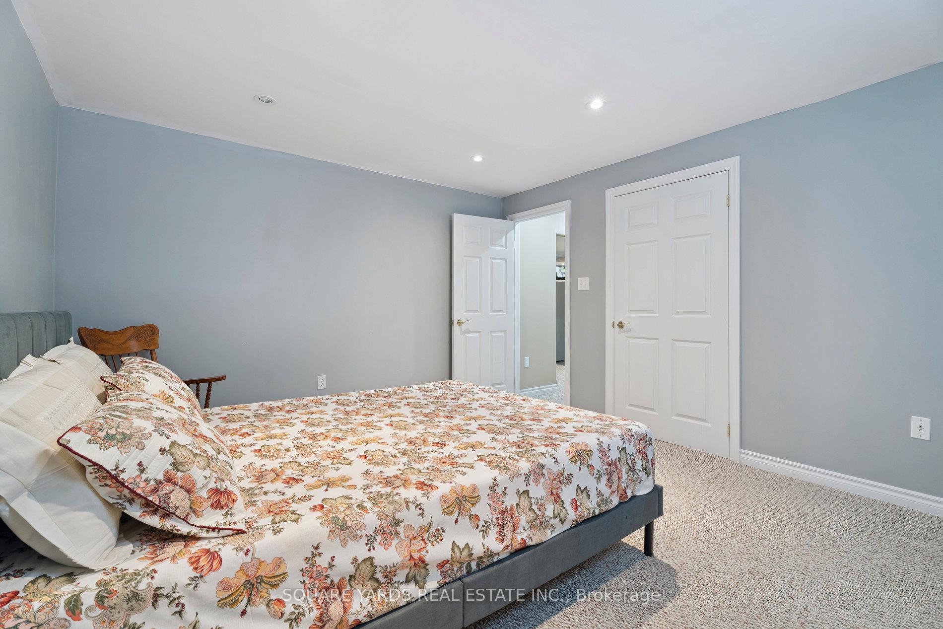 Photo 43 of 6 Ambler Bay, Barrie, Georgian Drive — HOMEH
