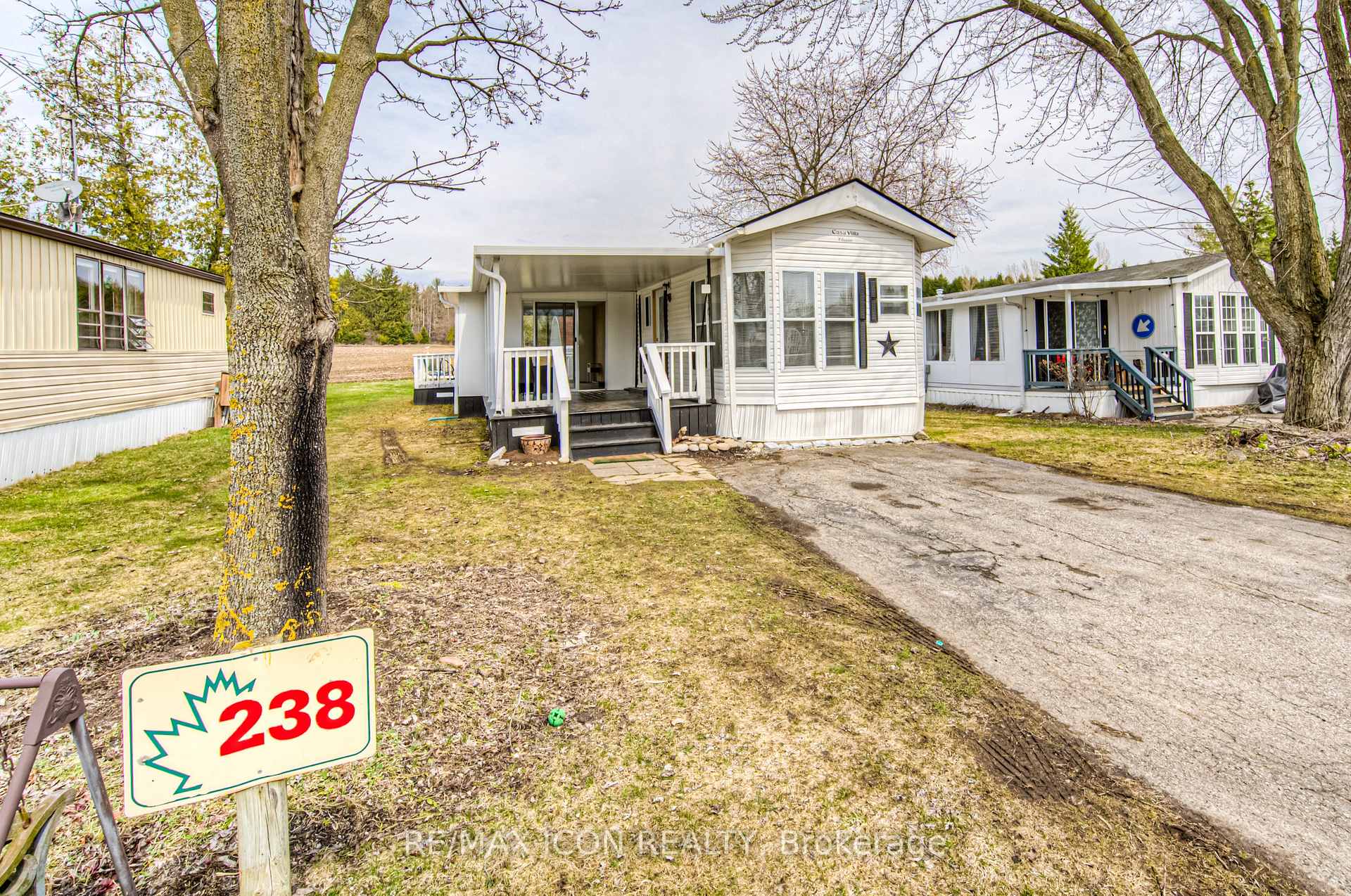 Photo 2 of Unit 238, 580 Beaver Creek Crescent, Waterloo — HOMEH