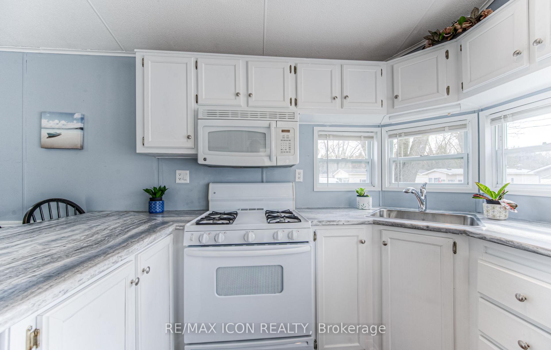 Photo 16 of Unit 238, 580 Beaver Creek Crescent, Waterloo — HOMEH