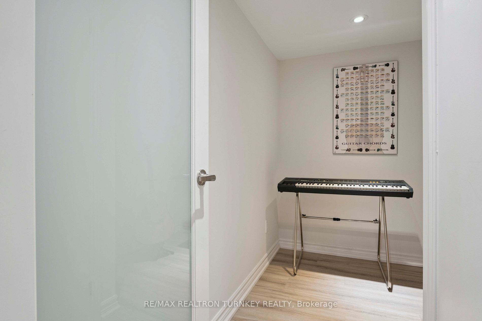 Photo 33 of 83 Pickett Crescent, Barrie, Painswick North — HOMEH