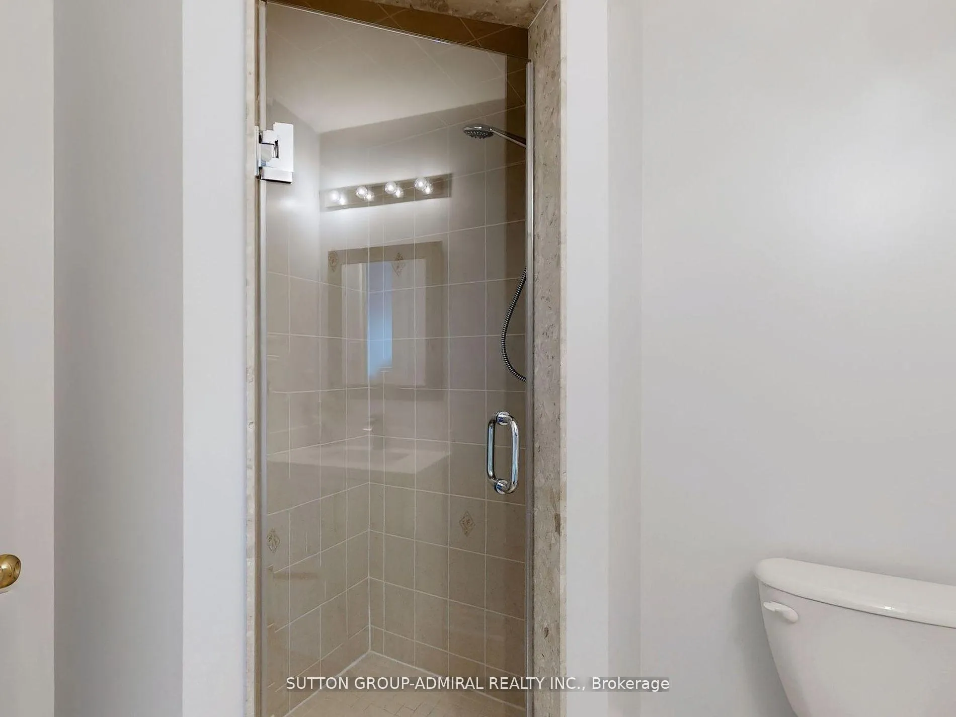 Photo 27 of 25 D'eva Drive, Vaughan, Patterson — HOMEH