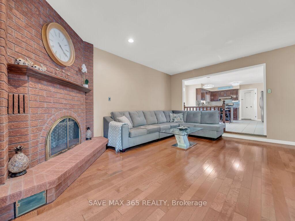 Photo 12 of 175 Wissler Road, Waterloo — HOMEH