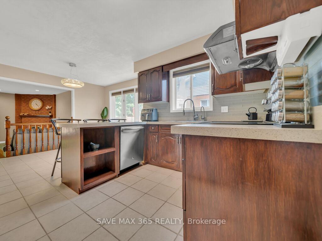 Photo 14 of 175 Wissler Road, Waterloo — HOMEH