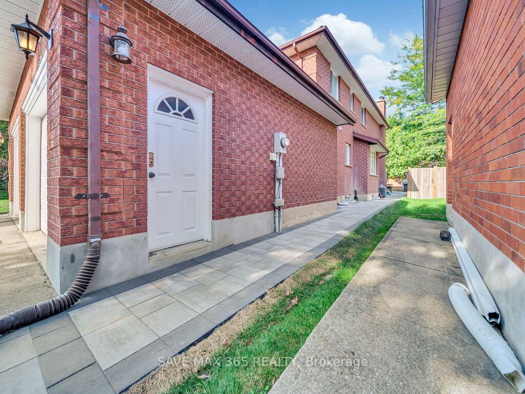 Photo 28 of 175 Wissler Road, Waterloo — HOMEH