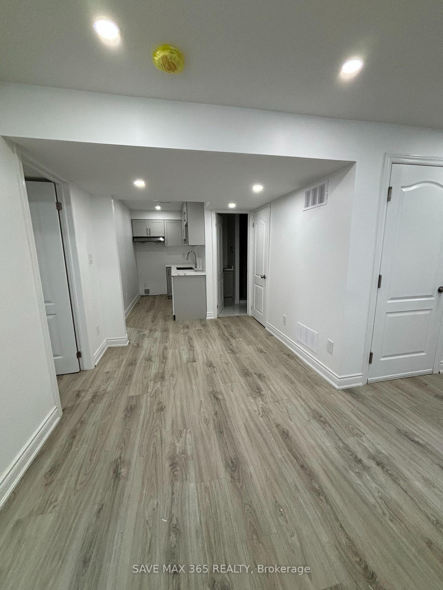 Photo 35 of 175 Wissler Road, Waterloo — HOMEH